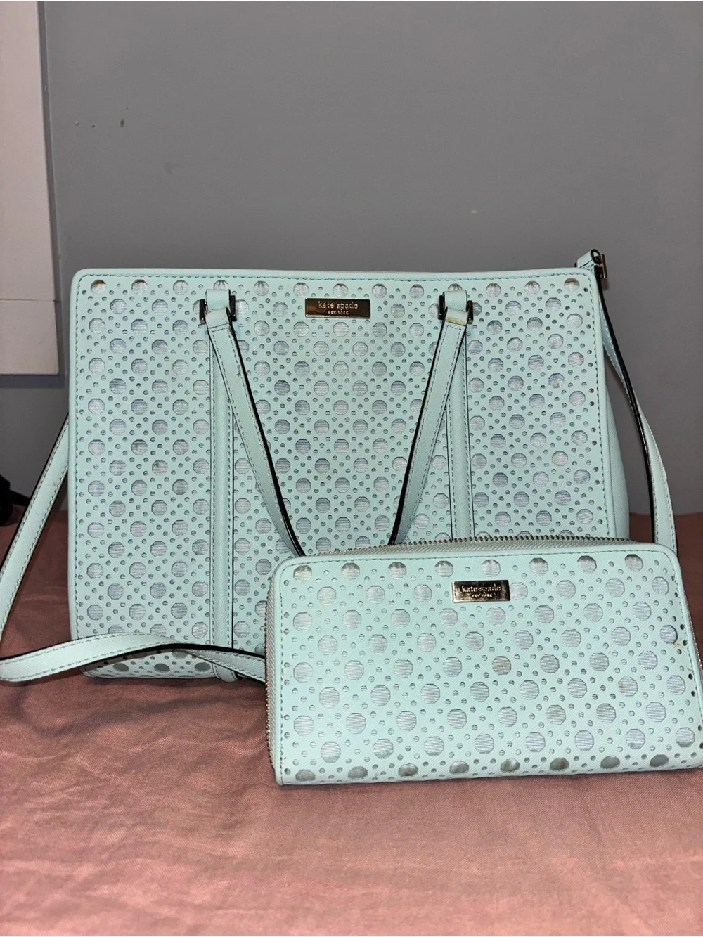 kate spade mint perforated tote with matching zip wallet